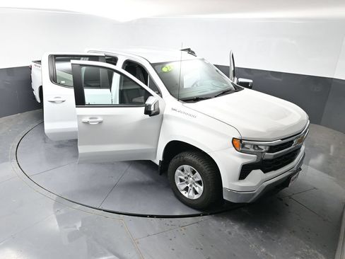 Used 2024 Chevrolet Silverado 1500 LT w/ Protection Package AWD/4WD image 57