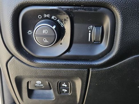 Used 2022 RAM 1500 Lone Star image 21