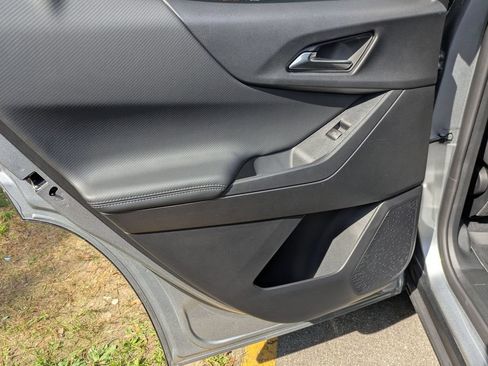 New 2026 Chevrolet Equinox LT w/ Safety and Technology Package FWD image 24