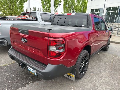 Used 2025 Ford Maverick Lariat w/ Black Appearance Package AWD/4WD image 4