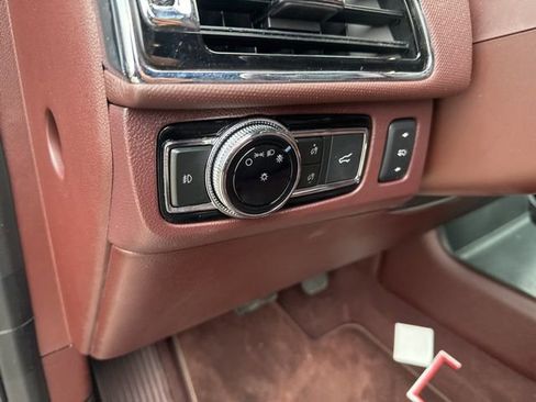 Used 2018 Lincoln Navigator Black Label image 16