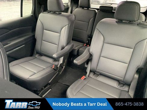 Used 2026 Chevrolet Traverse LT AWD/4WD image 23