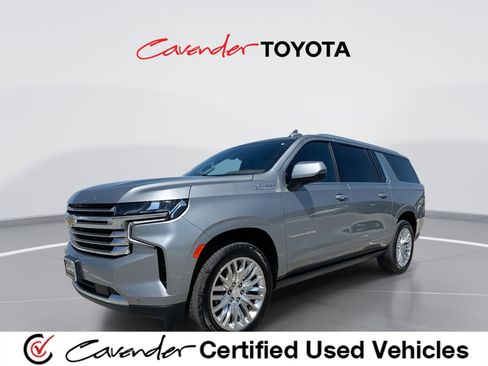 Used 2024 Chevrolet Suburban High Country w/ Premium Package 2 AWD/4WD image 1