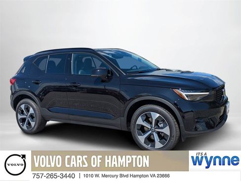 New 2025 Volvo XC40 B5 Plus w/ Protection Package Premier image 1