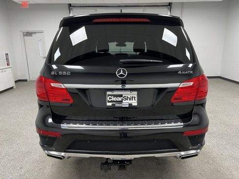 Used 2014 Mercedes-Benz GL 550 4MATIC image 10