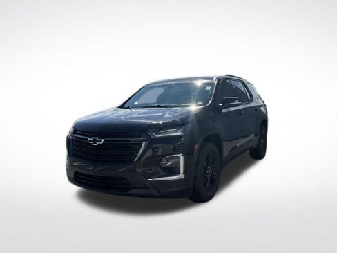 Used 2023 Chevrolet Traverse LT w/ Midnight/Sport Edition AWD/4WD image 12