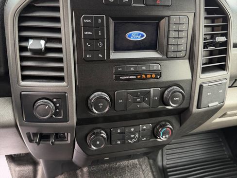 Used 2021 Ford F350 XL w/ Power Equipment Group image 40