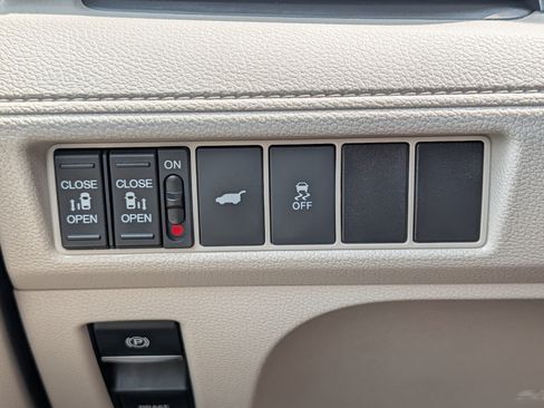 Used 2025 Honda Odyssey EX-L image 26