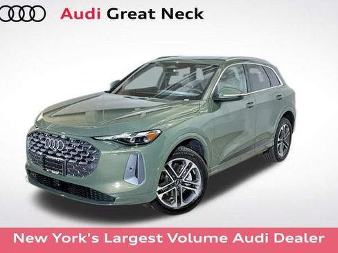 New 2025 Audi Q5 2.0T Premium image 1