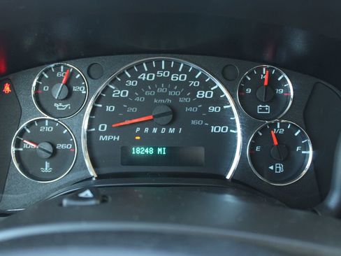 Used 2024 Chevrolet Express 2500 w/ Driver Convenience Package image 29