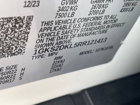 Used 2024 GMC Yukon Denali AWD/4WD image 35