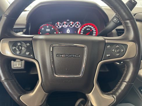Certified 2016 GMC Yukon Denali w/ Open Road Package AWD/4WD image 37