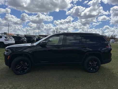 New 2026 Jeep Grand Cherokee L Limited image 17