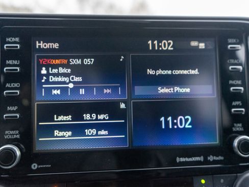 Used 2022 Toyota Highlander XLE image 17