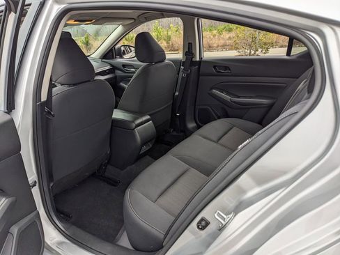 Used 2024 Nissan Altima 2.5 SV image 37