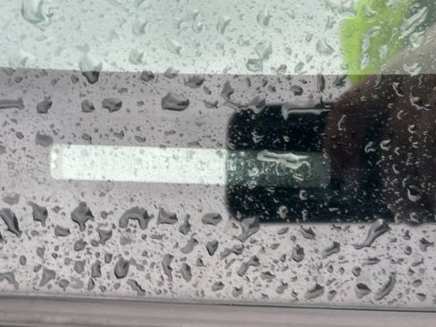 Used 2012 Toyota Corolla LE image 3