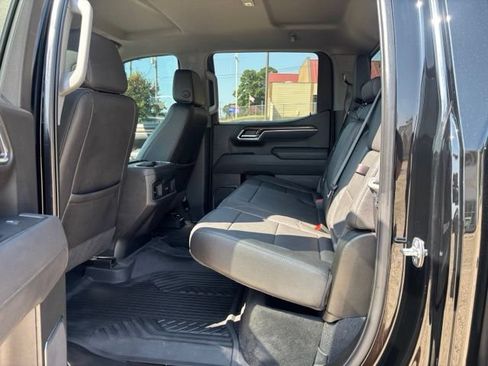 Used 2026 Chevrolet Silverado 1500 LT Trail Boss w/ Safety Package AWD/4WD image 12