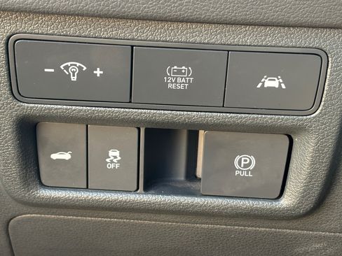 Used 2021 Hyundai Sonata Limited FWD image 8