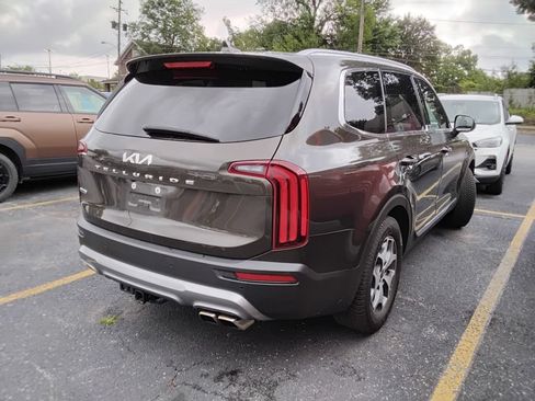 Used 2022 Kia Telluride EX w/ Towing Package AWD/4WD image 6