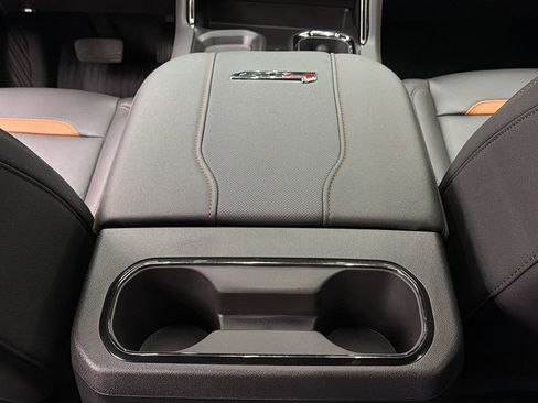 Used 2026 GMC Sierra 2500 AT4 w/ AT4 Premium Plus Package image 39