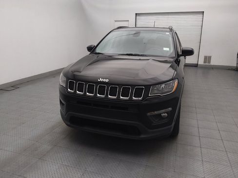 Used 2019 Jeep Compass Latitude w/ Popular Equipment Group FWD image 15