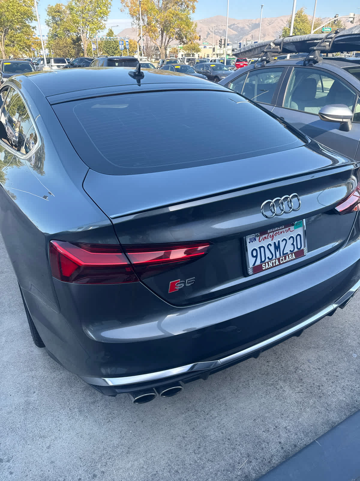 Used 2022 Audi S5 Premium w/ Convenience Package AWD/4WD image 2