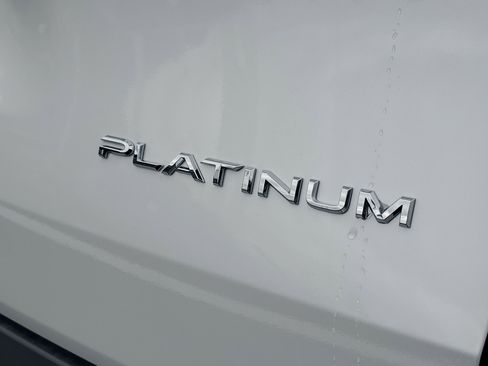 Used 2026 Toyota Grand Highlander Platinum image 6