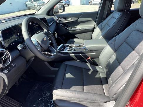 New 2026 Chevrolet Equinox LT w/ Convenience Package II image 11