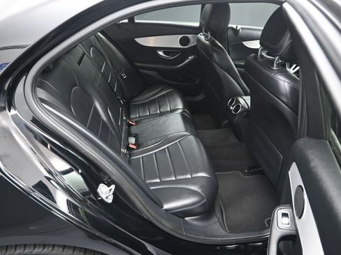 Used 2020 Mercedes-Benz C 300 4MATIC Sedan image 34