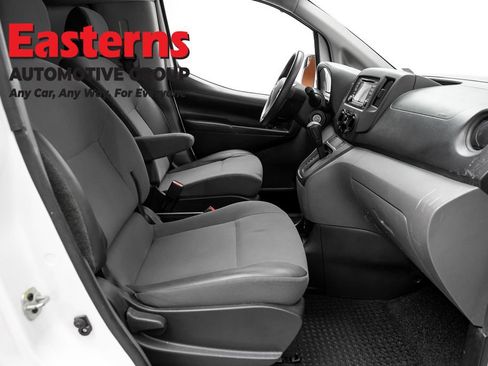Used 2019 Nissan NV200 SV FWD image 21