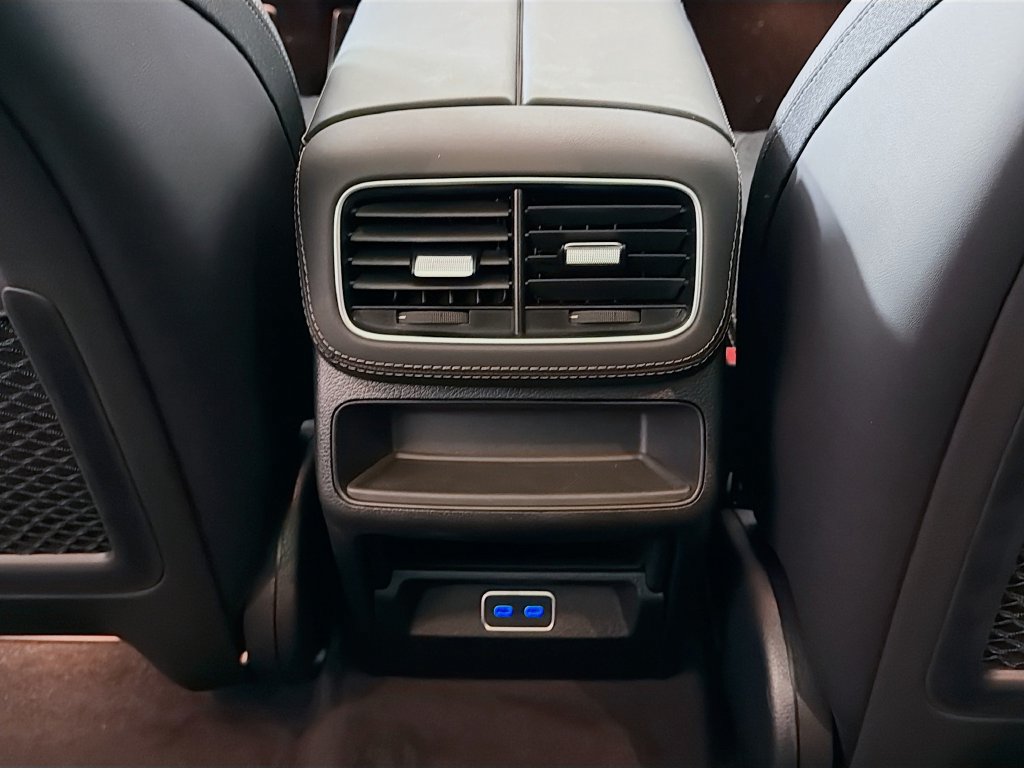 New 2026 Mercedes-Benz GLE 53 AMG 4MATIC image 28
