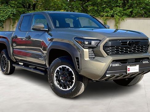 New 2026 Toyota Tacoma TRD Off-Road AWD/4WD image 1