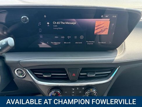 Used 2025 Buick Encore GX Preferred FWD image 25
