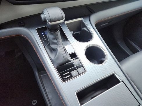 Certified 2023 Toyota Sienna XSE image 16