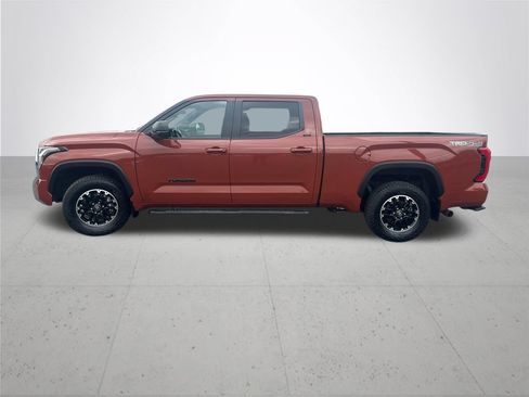Used 2025 Toyota Tundra SR5 AWD/4WD image 9