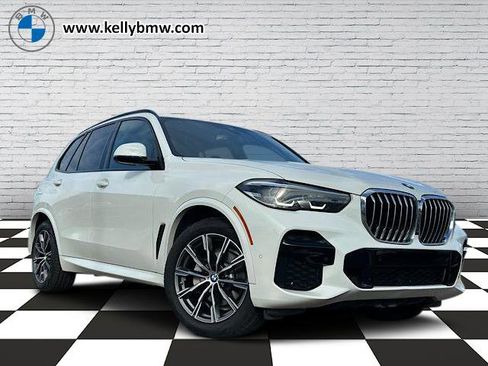 Certified 2023 BMW X5 xDrive40i w/ M Sport Package image 1