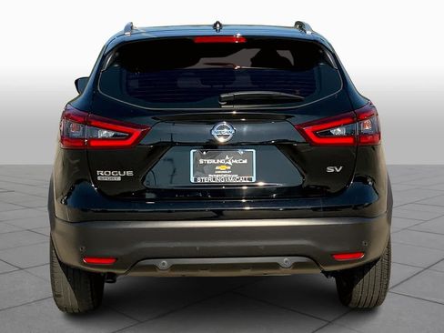 Used 2020 Nissan Rogue Sport SV FWD image 5