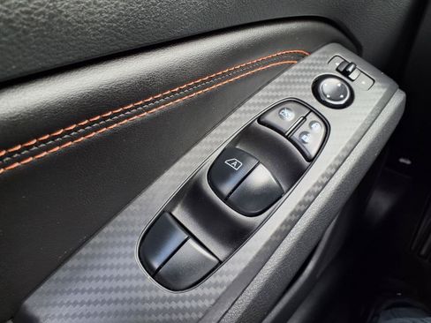 Used 2022 Nissan Altima 2.5 SR FWD image 12