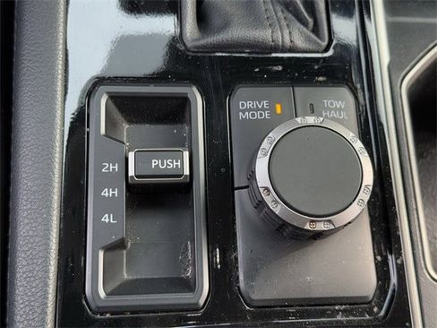 Used 2022 Toyota Tundra Limited image 21