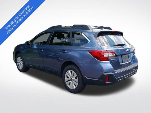 Used 2018 Subaru Outback 2.5i Premium AWD/4WD image 6