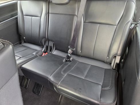 Certified 2024 Ford Expedition Max XLT image 12