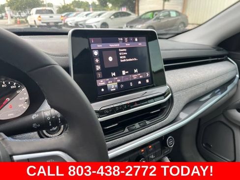 Used 2022 Jeep Compass Latitude w/ Sun and Sound Group FWD image 25