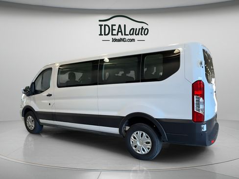 Used 2023 Ford Transit 350 XLT RWD image 10