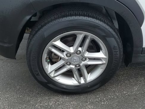 Certified 2023 Hyundai Kona SE w/ Cargo Package AWD/4WD image 6