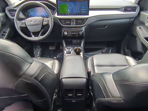 Used 2023 Ford Escape Platinum AWD/4WD image 22