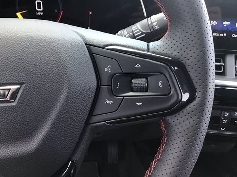 New 2026 Chevrolet Trax RS w/ Sunroof Package image 20