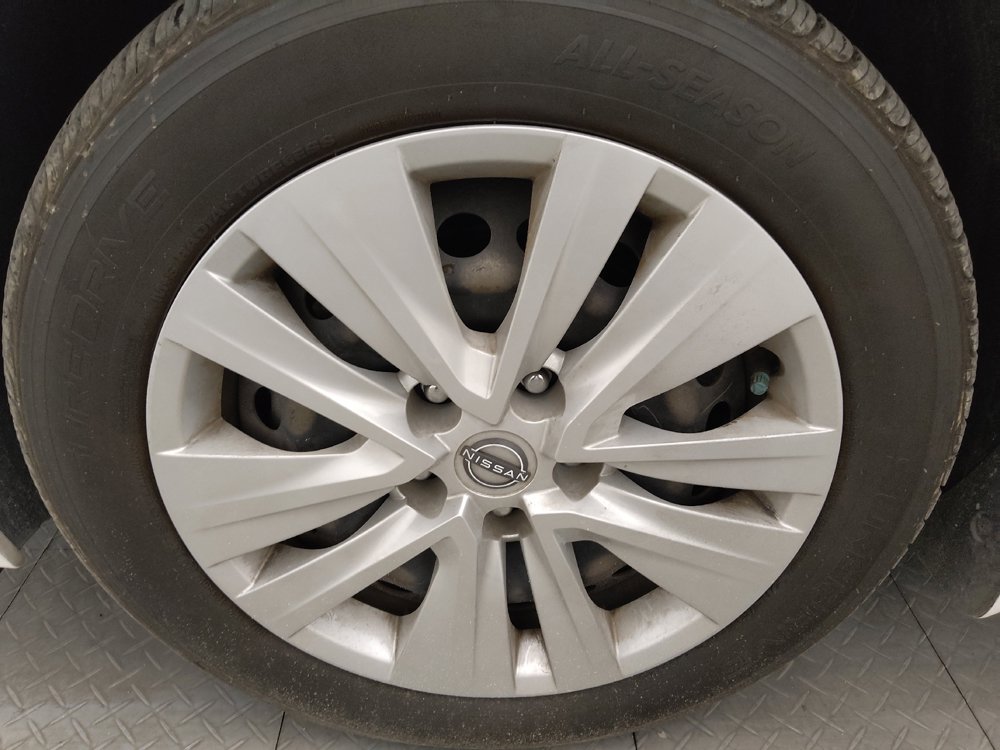Used 2024 Nissan Sentra S FWD image 31