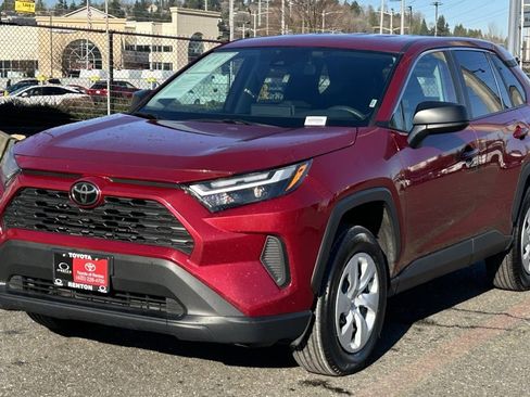 Certified 2024 Toyota RAV4 LE image 1