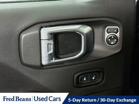 Used 2021 Jeep Wrangler Unlimited Rubicon w/ Dual Top Group image 20