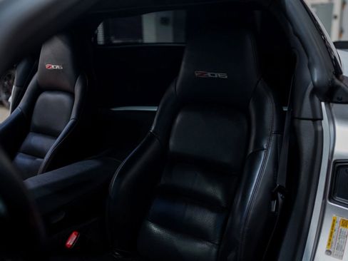 Used 2009 Chevrolet Corvette Z06 w/ Preferred Equipment Group image 33